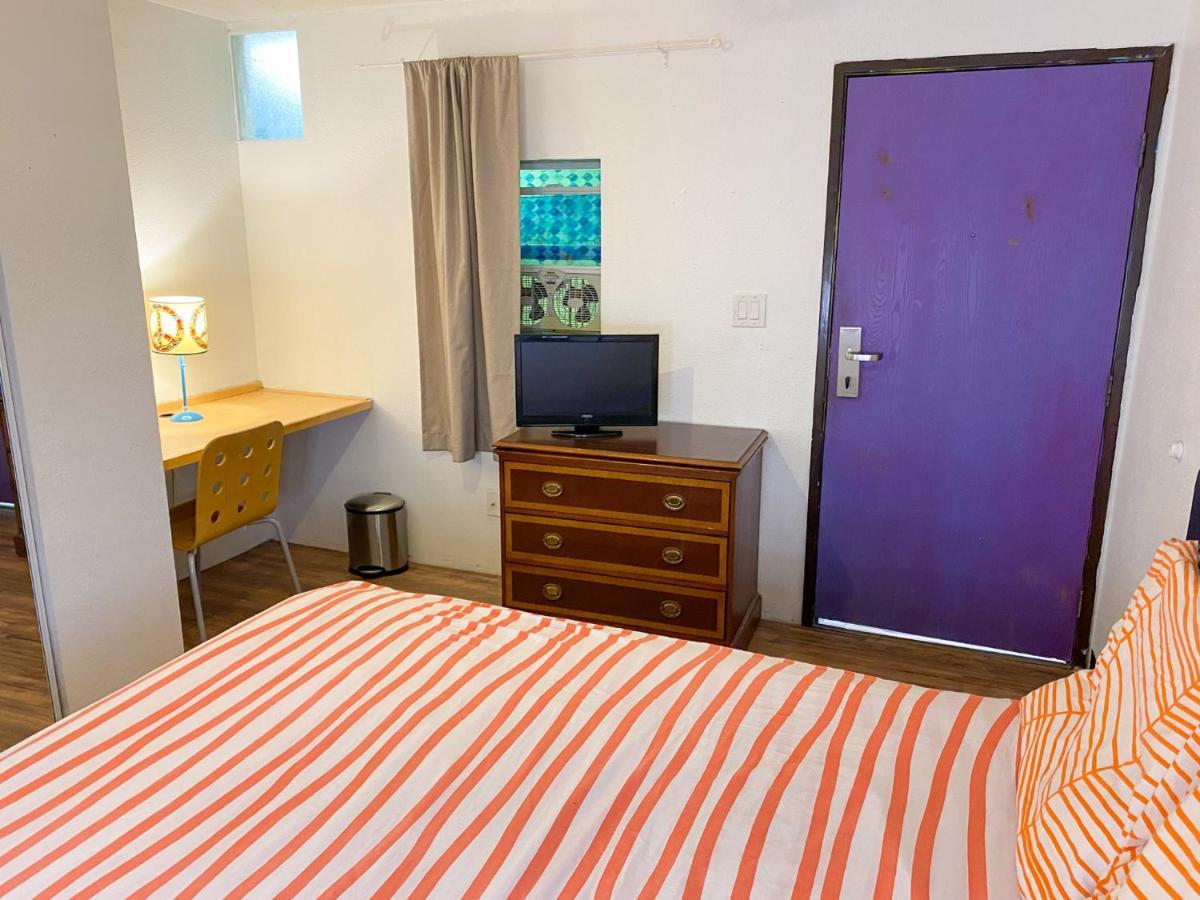 Ith Colive Balboa Park Hostel Сан Диего Екстериор снимка