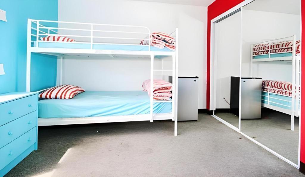 Ith Colive Balboa Park Hostel Сан Диего Екстериор снимка