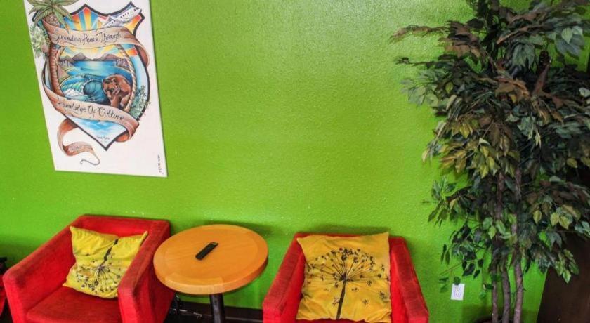 Ith Colive Balboa Park Hostel Сан Диего Екстериор снимка